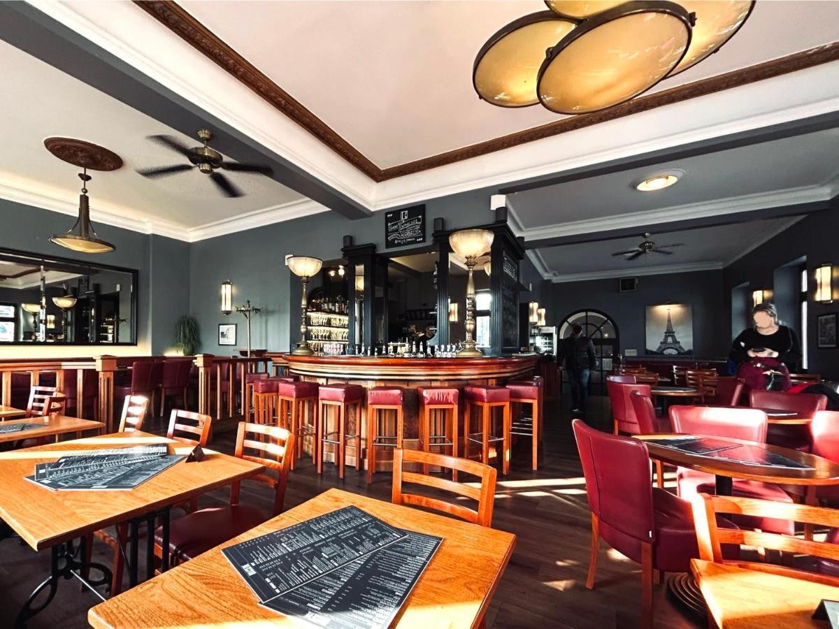 Hotel Brasserie Erlangen Bagian luar foto